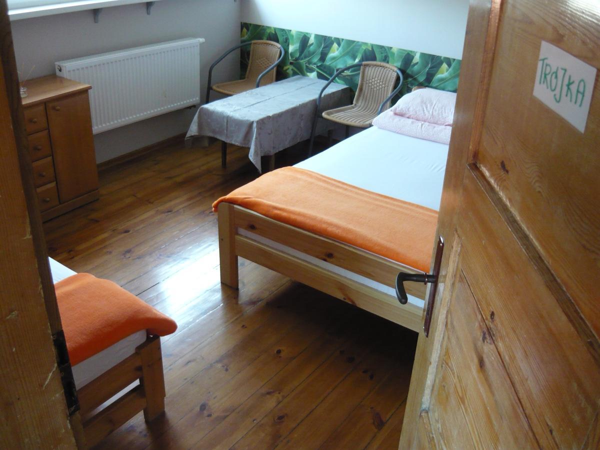 Easy Rider Hostel Wroclaw Exterior photo